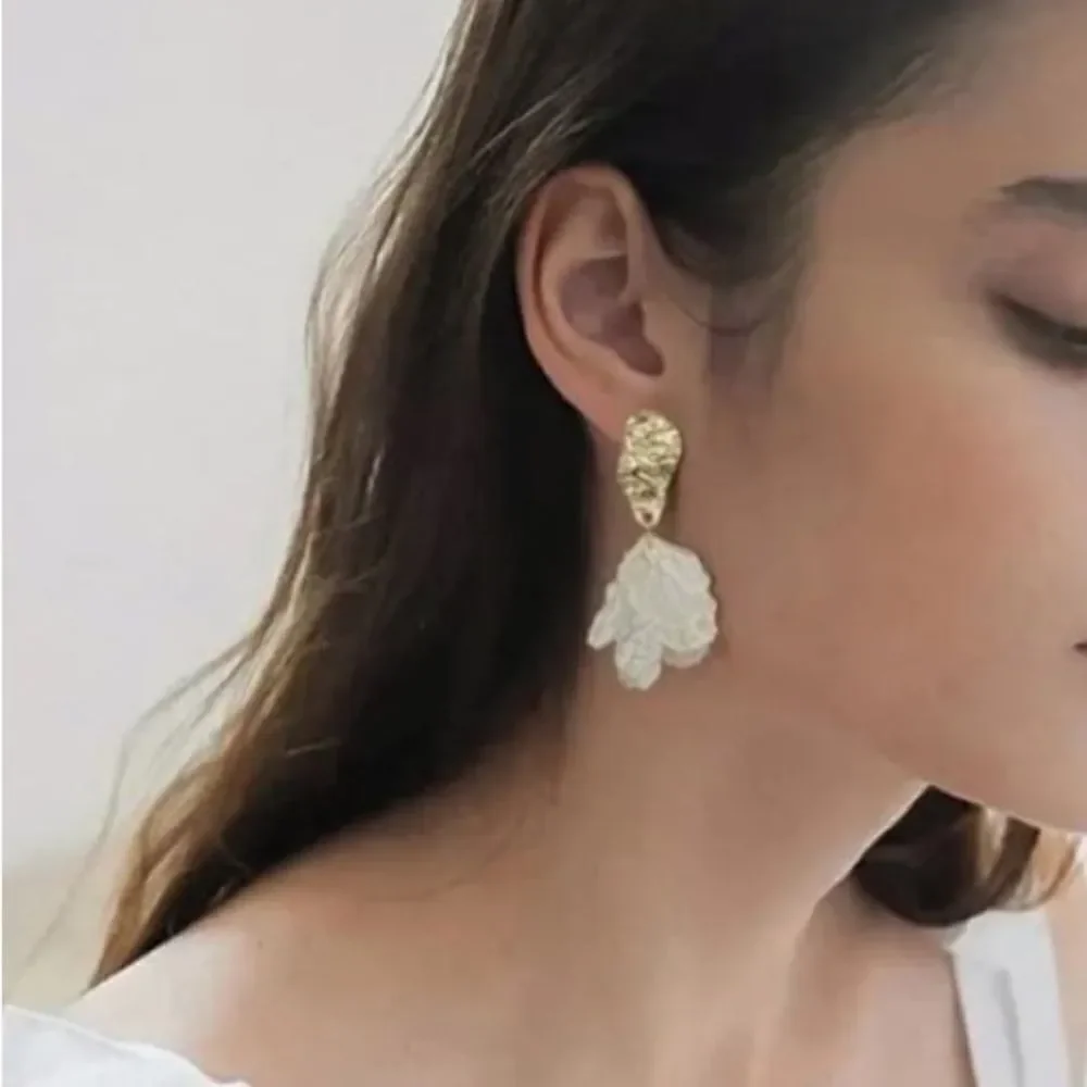 flower drop earrings M91